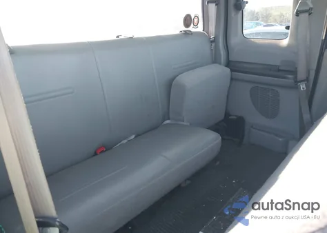 2007 Ford F-250 Lariat/Xl/Xlt из США, поврежденный, VIN 1FTSX21527EA09645